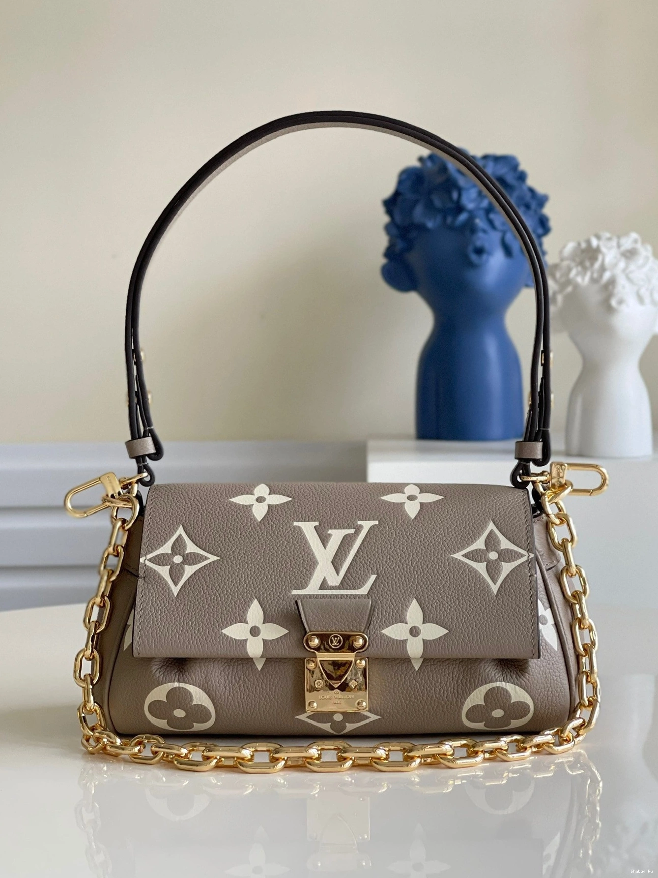 VUITTON FAVORITE LOUIS 0810